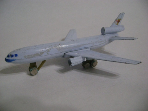 Imagen 8 de 10 de Nico Avion Metal D C 10 W T-214 10 X 8 Cm (avv 45)