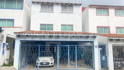 Casa En Condominio En Venta En Urbano Bonanza, Metepec, Estado De México