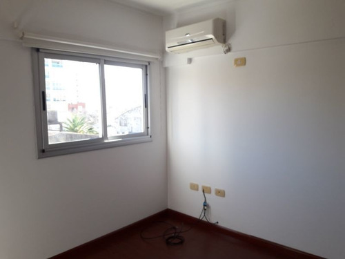Imagen 3 de 8 de 59 E/13 Y 14 - 1 Dormitorio - Baum Propiedades