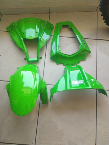 Imagem 2 de 6 de Kit Carenagem Kawasaki Zx10r Verde Original