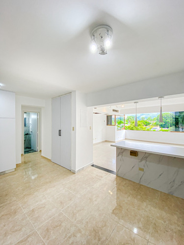 Yosmar & Fernando Apartamento Moderno En Alquiler En La Viña Res Isla Dorada