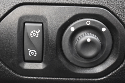 Imagen 24 de 24 de Renault Oroch Intens 4x4 Outsider Mt 1.3 Tce Modelo 2023