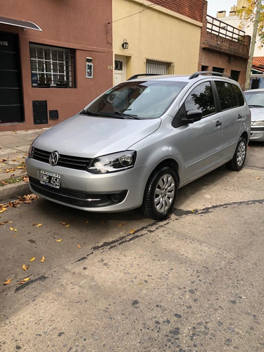 Volkswagen Suran 1.6 Comfortline 101cv 2014