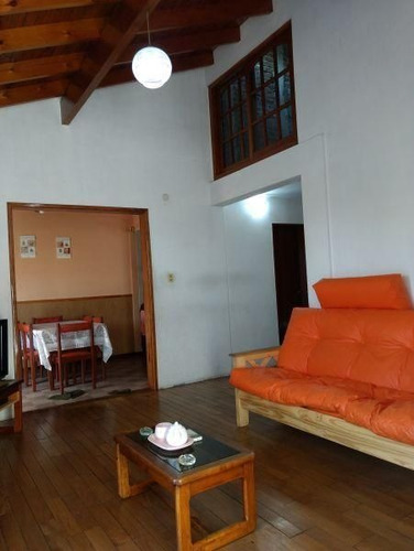Casa En Venta En Ezpeleta