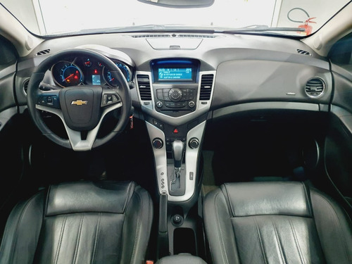 Imagem 7 de 8 de Cruze Lt 1.8 Automático Flex - 2013