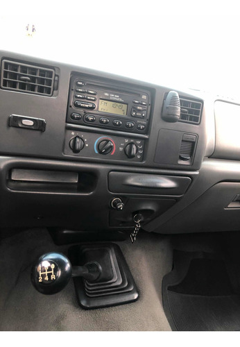 Ford F-250 4.2 Td Xlt 2p