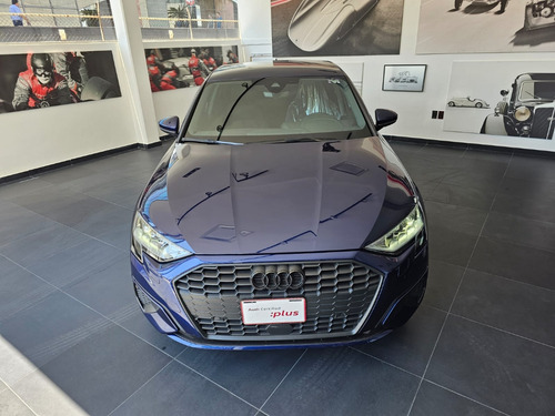 Audi A3 1.4 Sedán 35tfsi Dynamic At Dsg