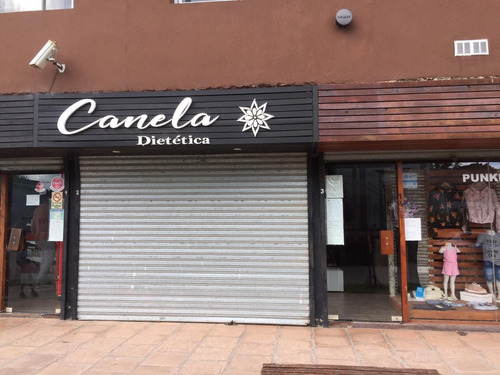 Local En Venta En Zona Comercial