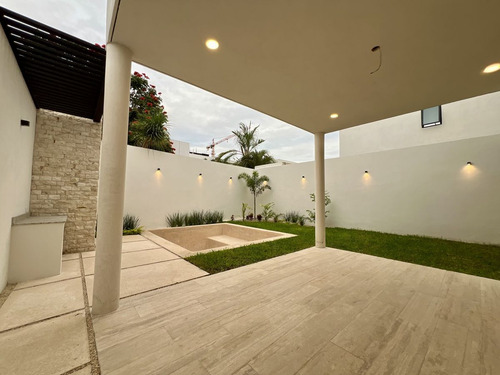 Casa En Venta Ubicada En Moravia Temozón Norte, Entrega Inmediata