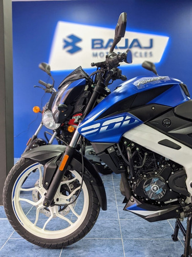 Imagen 2 de 15 de Bajaj Rouser Ns 200 0km