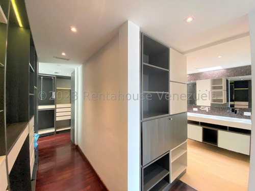 Imagen 16 de 29 de Pent House Triplex En Venta En Lomas Del Sol.