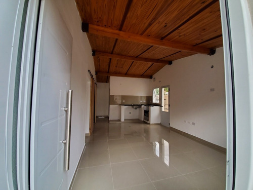 Casa De 2 Habitaciones