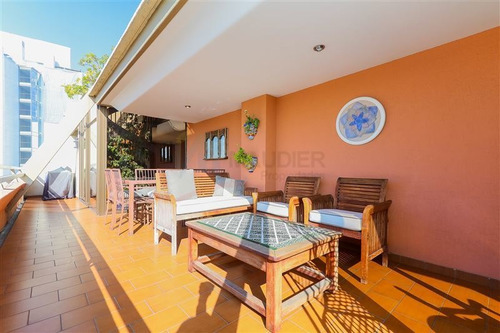 Imagen 16 de 30 de Departamento En Venta De 3 Dormitorios En Vitacura