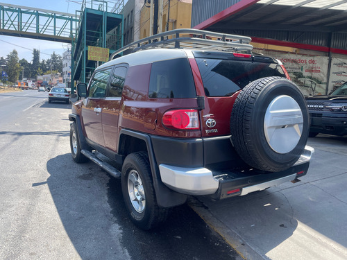 Toyota Fj Cruiser 5p PREMIUM Aa Ee Ra Abs 4x4 At