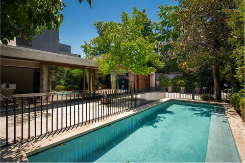 Increíble Casa En Lo Beltrán. Vitacura