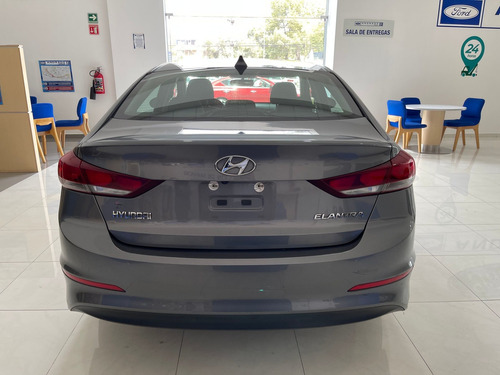 Imagen 7 de 15 de Hyundai Elantra 2018 2.0 Gls Premium At