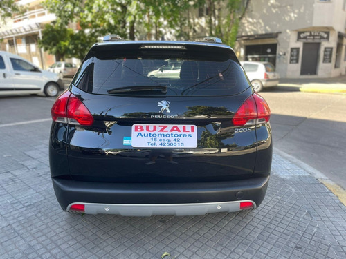 Imagen 7 de 15 de Peugeot 2008