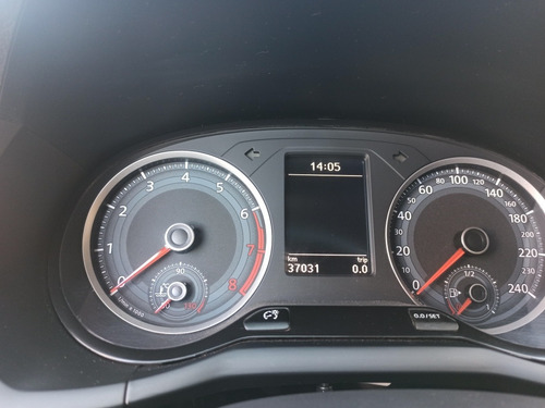 Imagen 6 de 7 de Volkswagen Saveiro 1.6 Gp Cd 101cv Pack High 2017