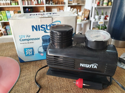 Compresor Nisuta Ns-ac02 12v 250psi