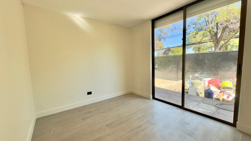 Excelente Casa Remodelada Club De Polo, Jardín Del Este