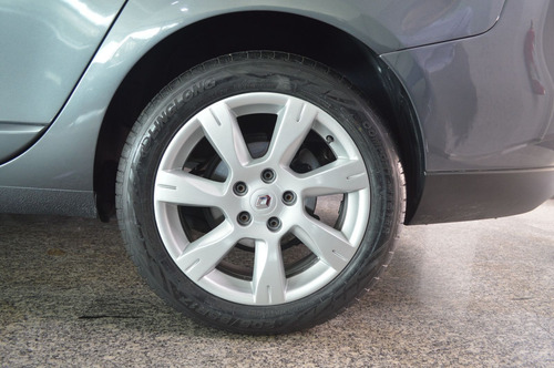 Renault Fluence Sedan Privilège 2.0 16V FLEX Aut