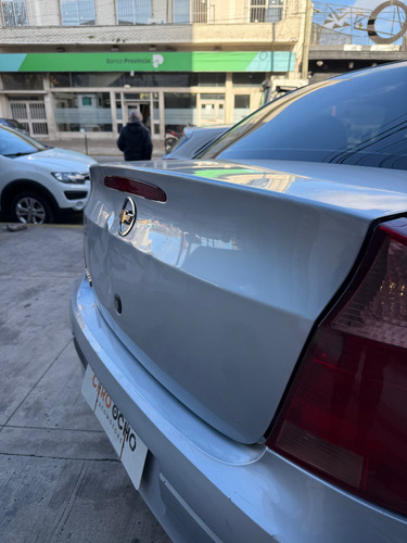 Chevrolet Corsa 1.8 Gl Aa Dh 4P