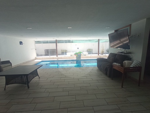 Renta O Venta Casa 7 Habs. De Lujo En Fuente De Las Lomas En Interlomas