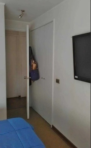 Departamento En Arriendo De 2 Dorm. En Av. Santa María