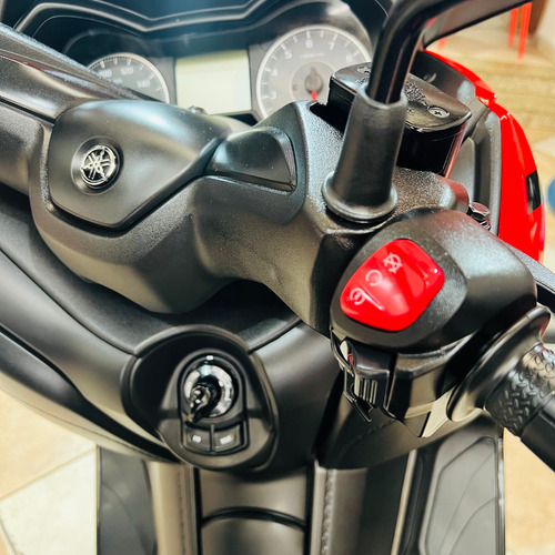 Yamaha Xmax 250 Abs - Ano 2024 - Financiamos - Km 2.800
