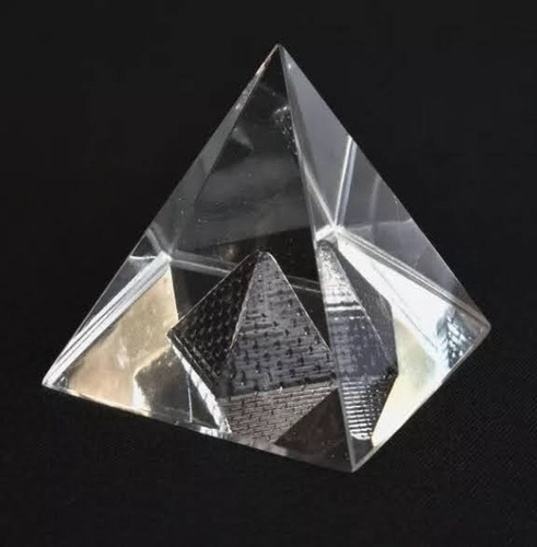 Pirámide Doble Cristal Resina 
