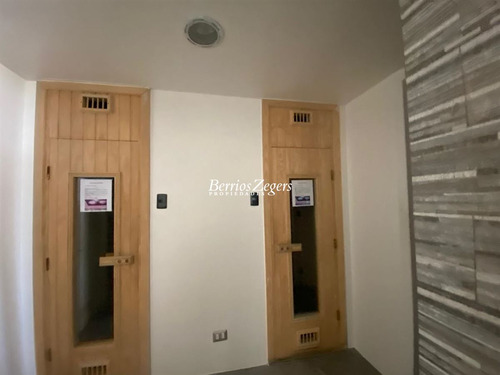 Departamento En Venta De 2 Dorm, 2 Baños En Concón,vista .