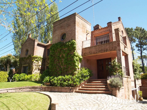 Alquiler Temporario De Casa 4 Dormitorios En Golf, Punta Del Este