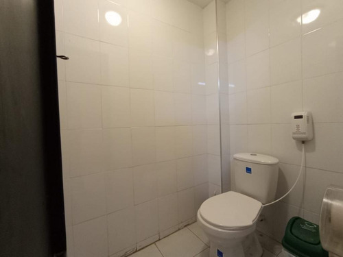 Imagen 14 de 17 de Casa-local En Arriendo En Cali El Lido. Cod 100862