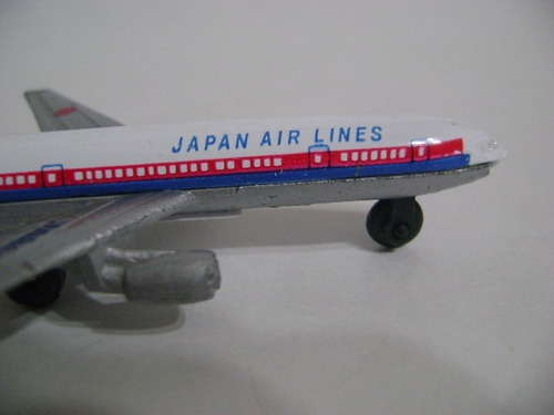 Imagen 5 de 10 de Nico Avion Metal Douglas D C 10 Japan Air 10 X 9 Cm (avv 44)