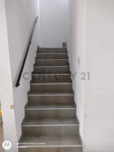 Venta De Casa De 4 Dormitorios En Esperanza, Santa Fe.