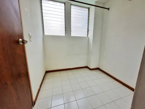 Apartamento Duplex En Venta En Laureles