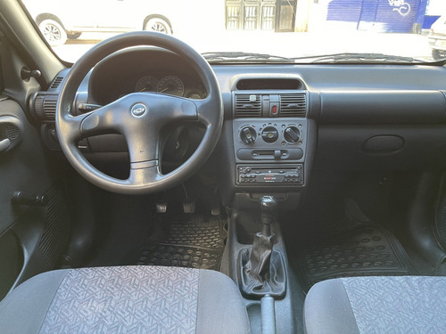 Chevrolet Corsa Classic 4ptas. 1.6 N Super