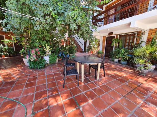Imagen 3 de 13 de Casa En Pleno Centro- Charaí Lodge- Alquiler Diario 4 A 8 Px
