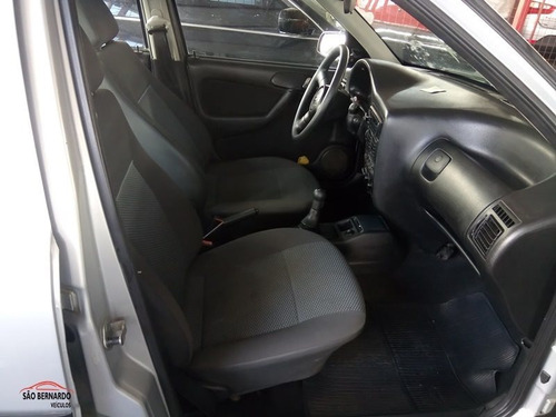 Volkswagen Gol 1.0 Mi 8v Gasolina 4p Manual G.iii