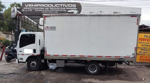 Camion Chevrolet Npr Furgon Aislado Modelo 2013