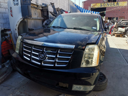 Flecha Delantera Izq Detalle Gm Escalade Tahoe 2007-2013 (Usado)