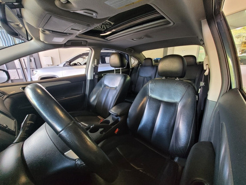 Imagem 11 de 15 de Nissan Sentra 2014 2.0 Sl Flex Aut. 4p