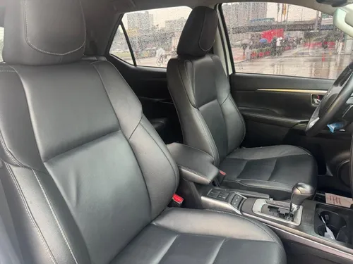 Toyota Fortuner Srv 2.8cc 4x4 Diesel At Aa