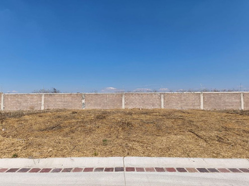 Terreno En Venta En San Miguel De Allende Fraccionamiento Con Casa Club