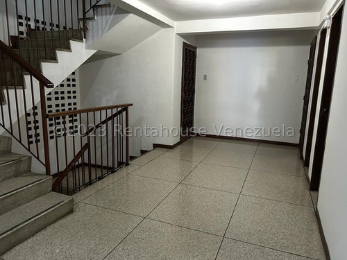 Comodo Y Amplio Apartamento En Venta En El Marques Smb 24-12752 Yy