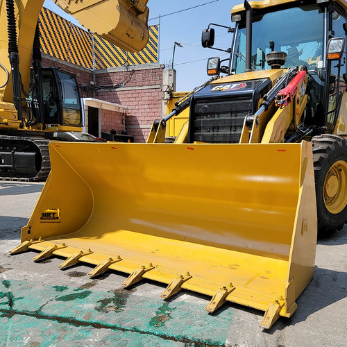 Retroexcavadora Caterpillar 424 2024 Nueva Y Disponible Ya