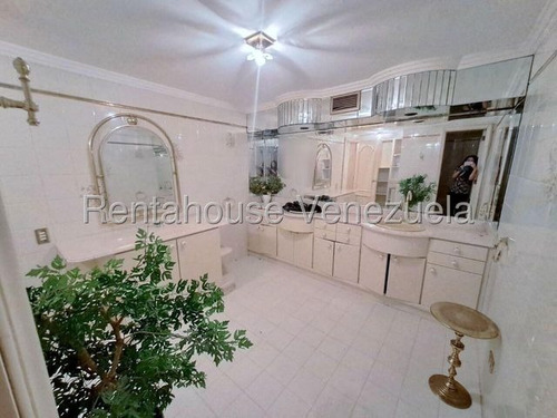 Se Vende Casa En La Lagunita Country Club