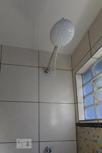 Imagem 14 de 15 de Casa Para Aluguel - Cambuci, 1 Quarto, 30 - 892918524