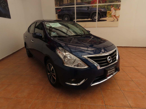 Imagen 8 de 9 de Nissan Versa Exclusive Navi At 2019 Azul Cobalto
