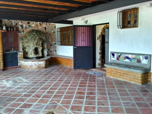 Imagen 13 de 14 de Casa Urb Asocsuveas Los Teques 300 M2 De Terreno